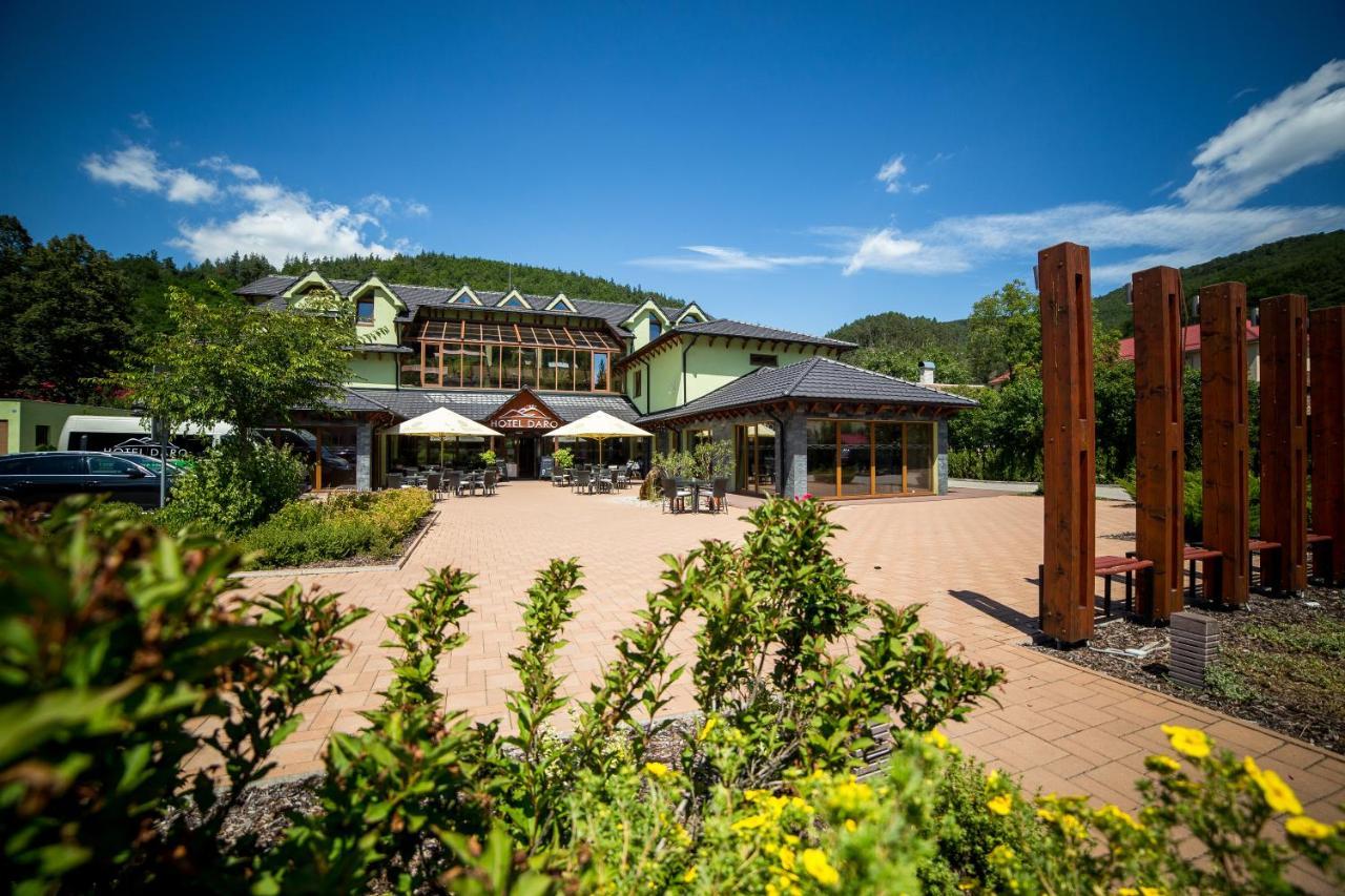 Hotel Daro Banská Štiavnica エクステリア 写真
