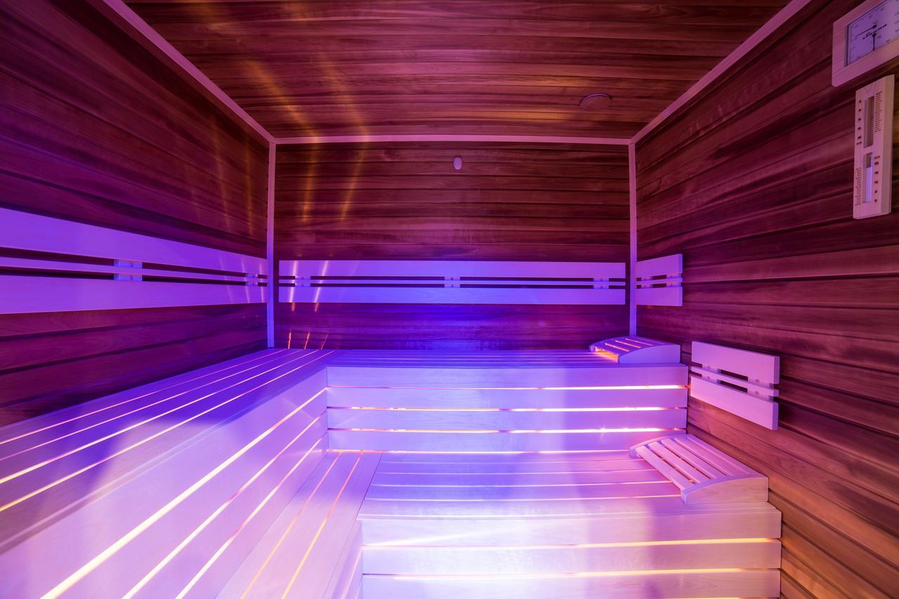 Hotel Daro Banská Štiavnica エクステリア 写真