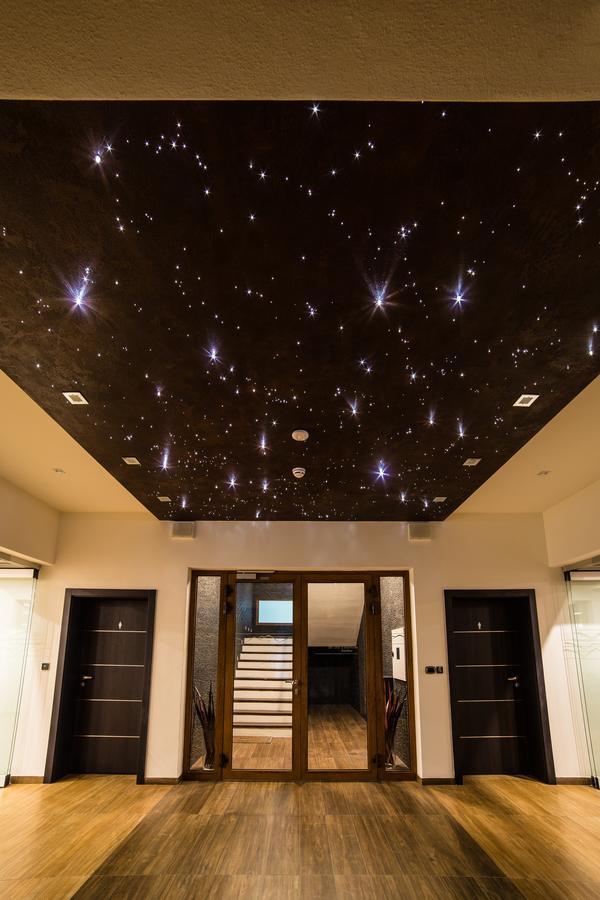 Hotel Daro Banská Štiavnica エクステリア 写真