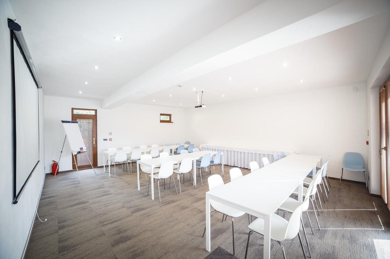 Hotel Daro Banská Štiavnica エクステリア 写真